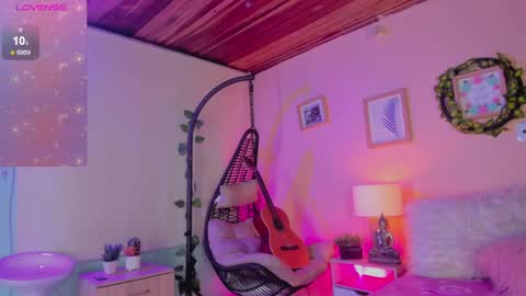 Snapshot of nalia_adams chatting on March 5, 2025, 12:33 pm Nalia Adams online show from March 5, 2025, 12:33 pm