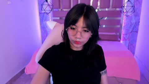 nami_usagi online show from December 24, 2024, 2:54 pm