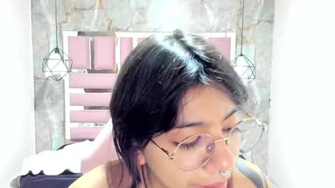 nami_usagi online show from January 4, 2025, 11:00 am