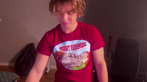 Georges online show from December 23, 2024, 8:57 pm