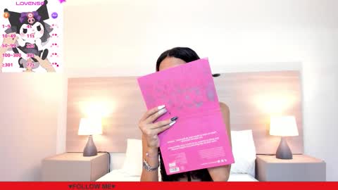 nana_fischer online show from March 24, 2026, 7:52 pm