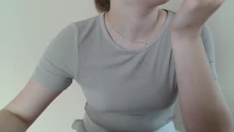 Nana online show from May 22, 2026, 5:36 am