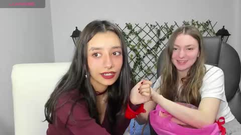 Snapshot of nana_rousse chatting on February 20, 2026, 11:49 pm Rousse online show from February 20, 2026, 11:49 pm