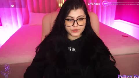 Nana online show from September 28, 2025, 8:25 pm