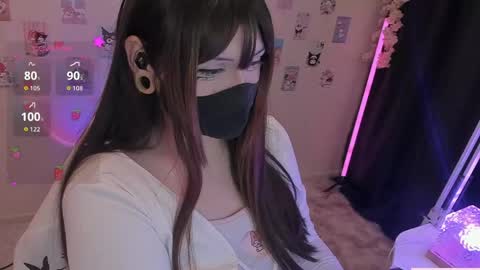 Nanamin online show from April 1, 2026, 10:51 pm