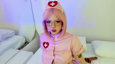 NanaOsaky online show from March 10, 2025, 12:37 pm