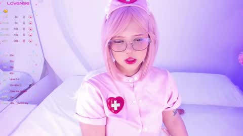 NanaOsaky online show from October 20, 2025, 12:05 pm