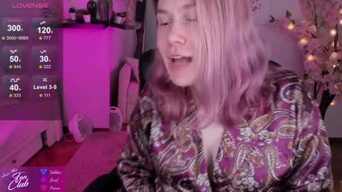 Nancy online show from December 5, 2024, 2:22 pm