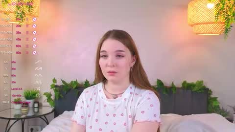 Luna online show from September 24, 2025, 5:11 am