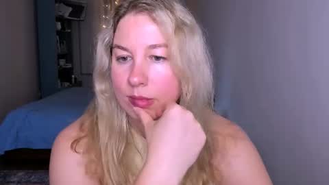 Snapshot of nancysanders chatting on June 19, 2026, 6:01 pm Nancy online show from June 19, 2026, 6:01 pm