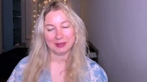Snapshot of nancysanders chatting on July 5, 2026, 8:27 pm Nancy online show from July 5, 2026, 8:27 pm