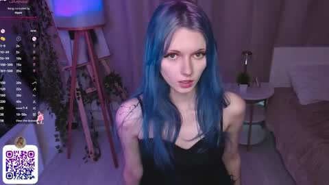 nannetteterrill online show from May 17, 2026, 6:11 am