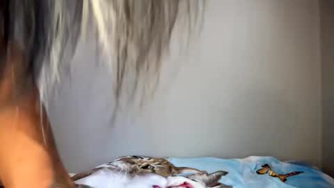 Nanneypooh online show from April 1, 2026, 12:44 am