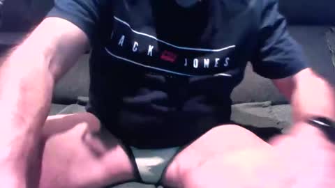 nano22968832 online show from December 3, 2025, 5:15 am