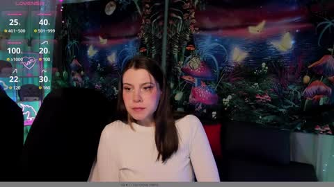 Snapshot of nansycharm chatting on December 5, 2024, 8:11 am NansyCharm online show from December 5, 2024, 8:11 am