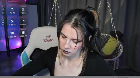 Snapshot of nansycharm chatting on December 12, 2024, 10:56 am NansyCharm online show from December 12, 2024, 10:56 am