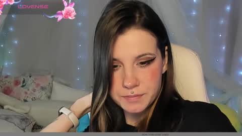 Snapshot of nansycharm chatting on February 10, 2025, 6:42 am NansyCharm online show from February 10, 2025, 6:42 am