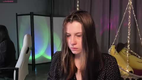 Snapshot of nansycharm chatting on February 24, 2025, 3:33 am NansyCharm online show from February 24, 2025, 3:33 am