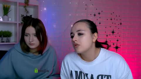 Snapshot of naomi_pratt chatting on December 22, 2025, 12:46 pm Naomi online show from December 22, 2025, 12:46 pm