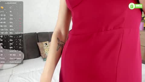 Snapshot of naomi_tara chatting on February 28, 2025, 11:47 am Naomi online show from February 28, 2025, 11:47 am
