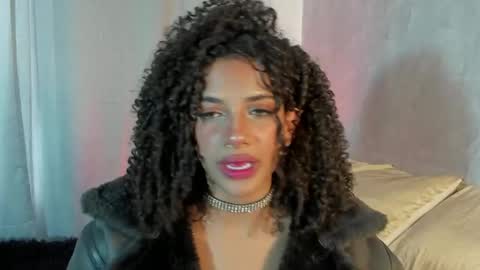 naomidawson online show from February 10, 2025, 9:25 pm