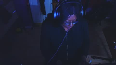 Snapshot of naomifux chatting on March 17, 2026, 9:01 am Naomi online show from March 17, 2026, 9:01 am