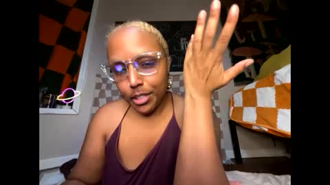 Naomigiirl6 online show from December 14, 2024, 1:39 am