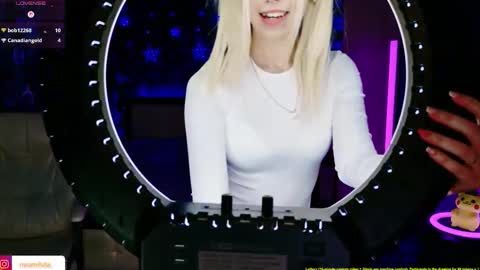 naomihita online show from March 1, 2026, 1:02 pm