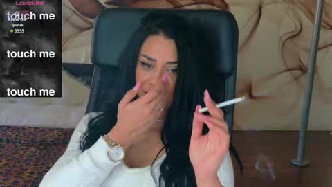 Snapshot of naomiscarlett chatting on November 3, 2025, 9:21 am NaomiScarlett online show from November 3, 2025, 9:21 am