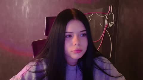 Naomi online show from September 30, 2025, 11:15 am