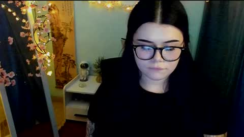 Snapshot of naomivibes chatting on February 24, 2026, 9:07 am Naomi online show from February 24, 2026, 9:07 am