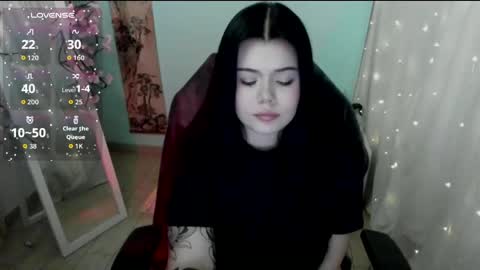 Snapshot of naomivibes chatting on April 1, 2026, 1:41 pm Naomi online show from April 1, 2026, 1:41 pm