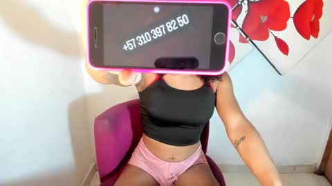 Snapshot of naomiwildburn chatting on February 8, 2026, 1:36 pm naomiwildburn online show from February 8, 2026, 1:36 pm