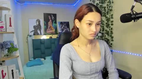 Snapshot of naomy777_ chatting on January 3, 2025, 7:18 pm naomy online show from January 3, 2025, 7:18 pm
