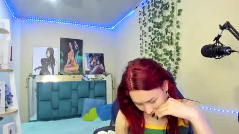 Snapshot of naomy777_ chatting on February 18, 2025, 7:09 pm naomy online show from February 18, 2025, 7:09 pm