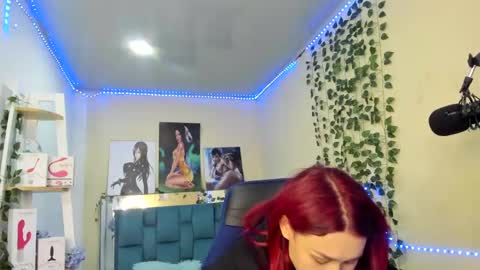 Snapshot of naomy777_ chatting on February 24, 2025, 1:24 am naomy online show from February 24, 2025, 1:24 am
