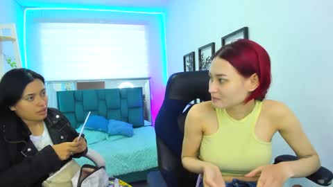 Snapshot of naomy777_ chatting on September 11, 2025, 4:40 pm naomy online show from September 11, 2025, 4:40 pm