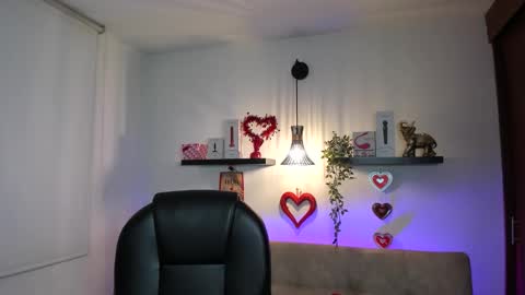 Naomy Stanley online show from February 10, 2026, 11:20 pm