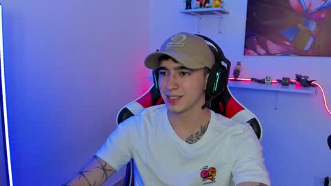 Snapshot of naranjo_seb chatting on February 5, 2025, 9:25 am sebastian online show from February 5, 2025, 9:25 am