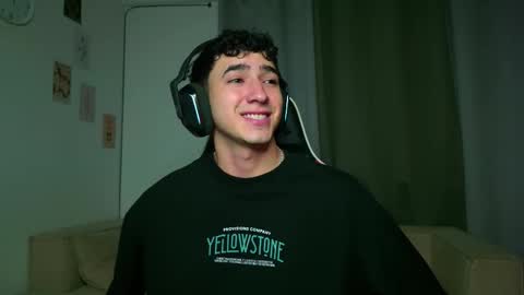 Snapshot of naranjo_seb chatting on October 6, 2025, 6:11 am sebastian online show from October 6, 2025, 6:11 am