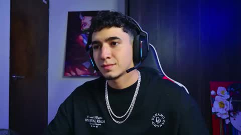 Snapshot of naranjo_seb chatting on November 10, 2025, 1:48 am sebastian online show from November 10, 2025, 1:48 am