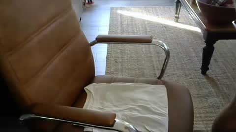 Snapshot of nareth338 chatting on December 19, 2024, 10:10 pm nareth338 online show from December 19, 2024, 10:10 pm