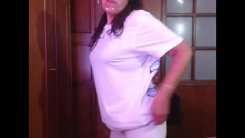 Snapshot of nasly_shy chatting on December 15, 2025, 12:59 am Nasly Cute online show from December 15, 2025, 12:59 am