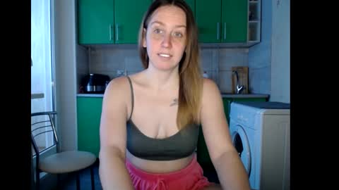 Snapshot of nastasiiaaforyou chatting on December 14, 2025, 12:54 pm nastasiiaaforyou online show from December 14, 2025, 12:54 pm