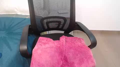 Mona online show from March 5, 2025, 4:34 am