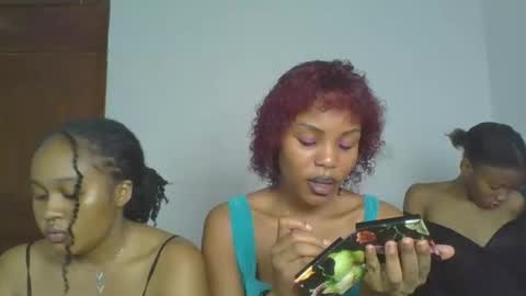 Snapshot of nasty_divah chatting on April 30, 2026, 8:20 am nasty_divah online show from April 30, 2026, 8:20 am