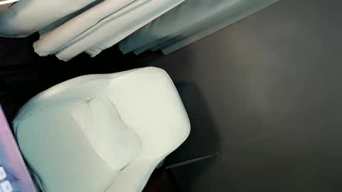 MERA DONT FORGET TO FOLLOW ME AND GIVE ME THUMBS UP online show from December 9, 2024, 2:49 pm