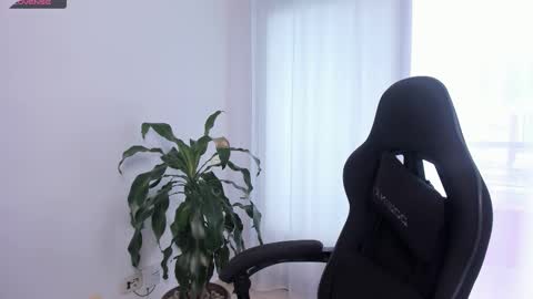 nat_bakerss online show from February 24, 2026, 4:16 pm