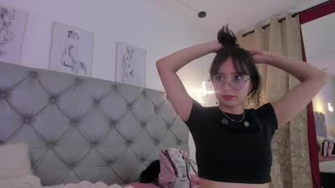 Snapshot of natalhy_ chatting on April 30, 2026, 5:30 pm natalia online show from April 30, 2026, 5:30 pm