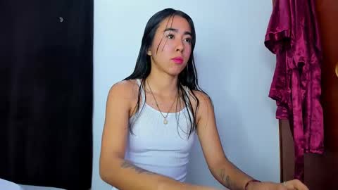 Snapshot of natalia54_ chatting on October 29, 2025, 11:17 pm NATI online show from October 29, 2025, 11:17 pm